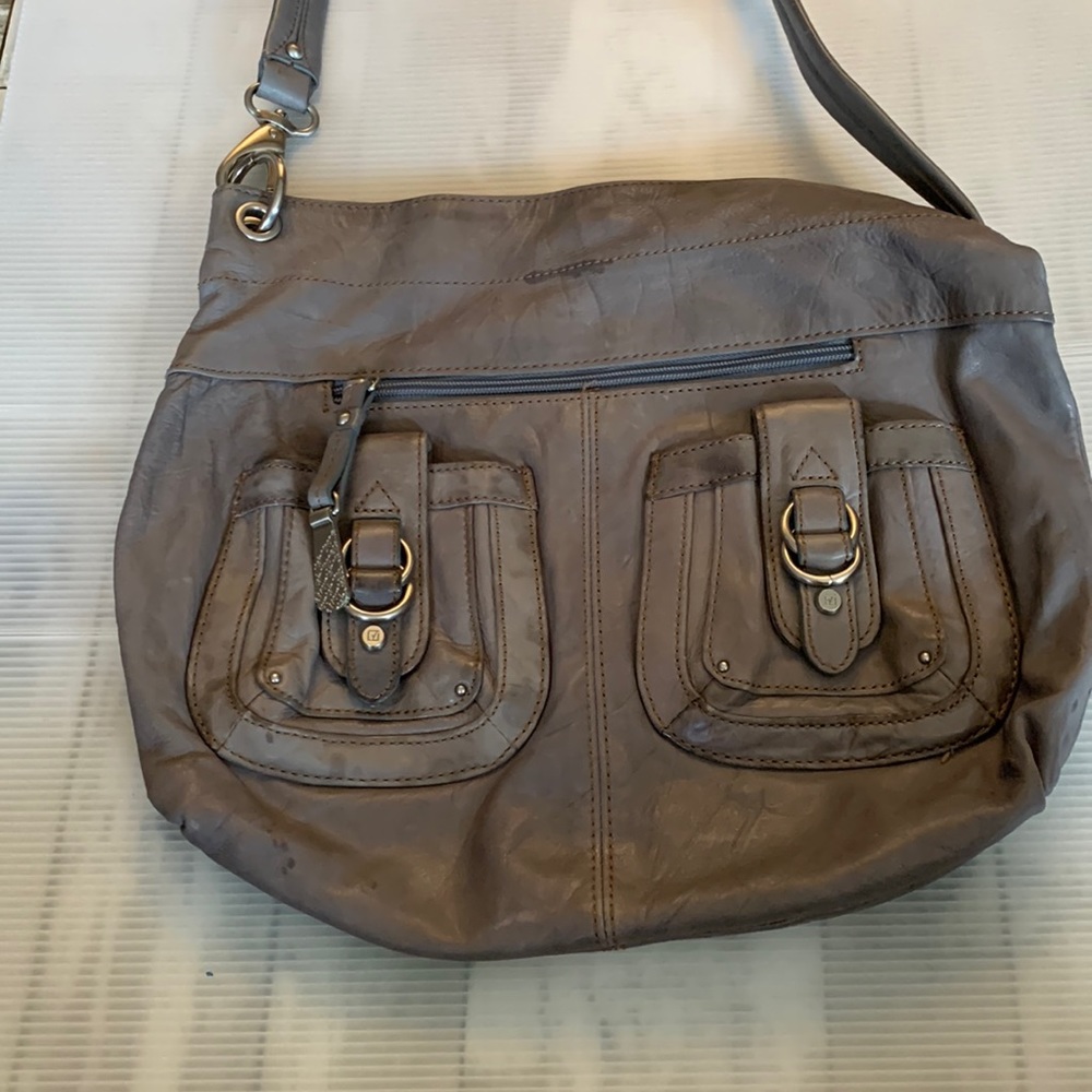 Stone Mountain grey bag